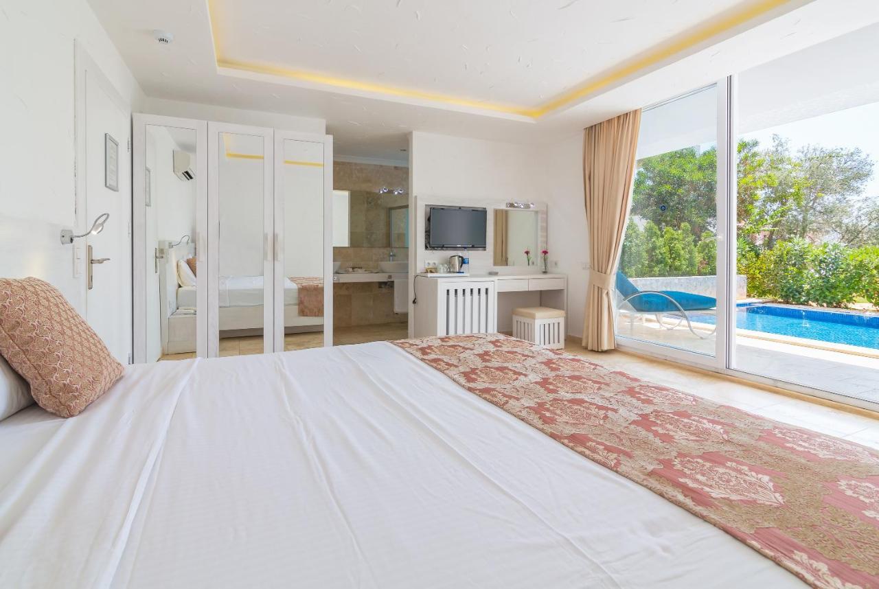 Oasis Hotel (Adults Only) 칼칸 외부 사진